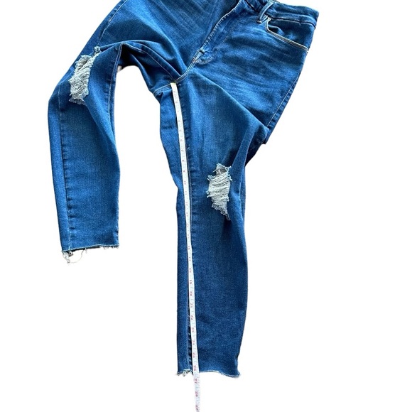 Good American Always Fits Good Legs Skinny Jeans Distressed Size 14-18 - Picture 9 of 12